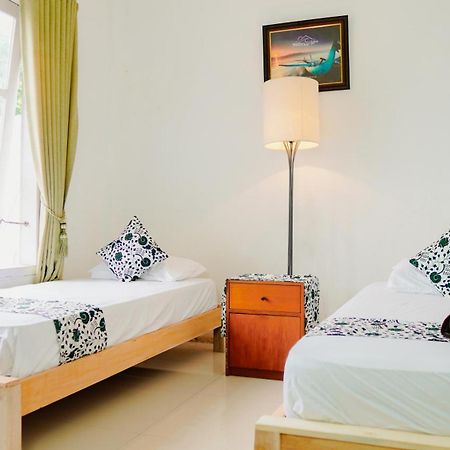 Dormitory Tourism Sritanjung Banyuwangi By Gajahsora Management ภายนอก รูปภาพ