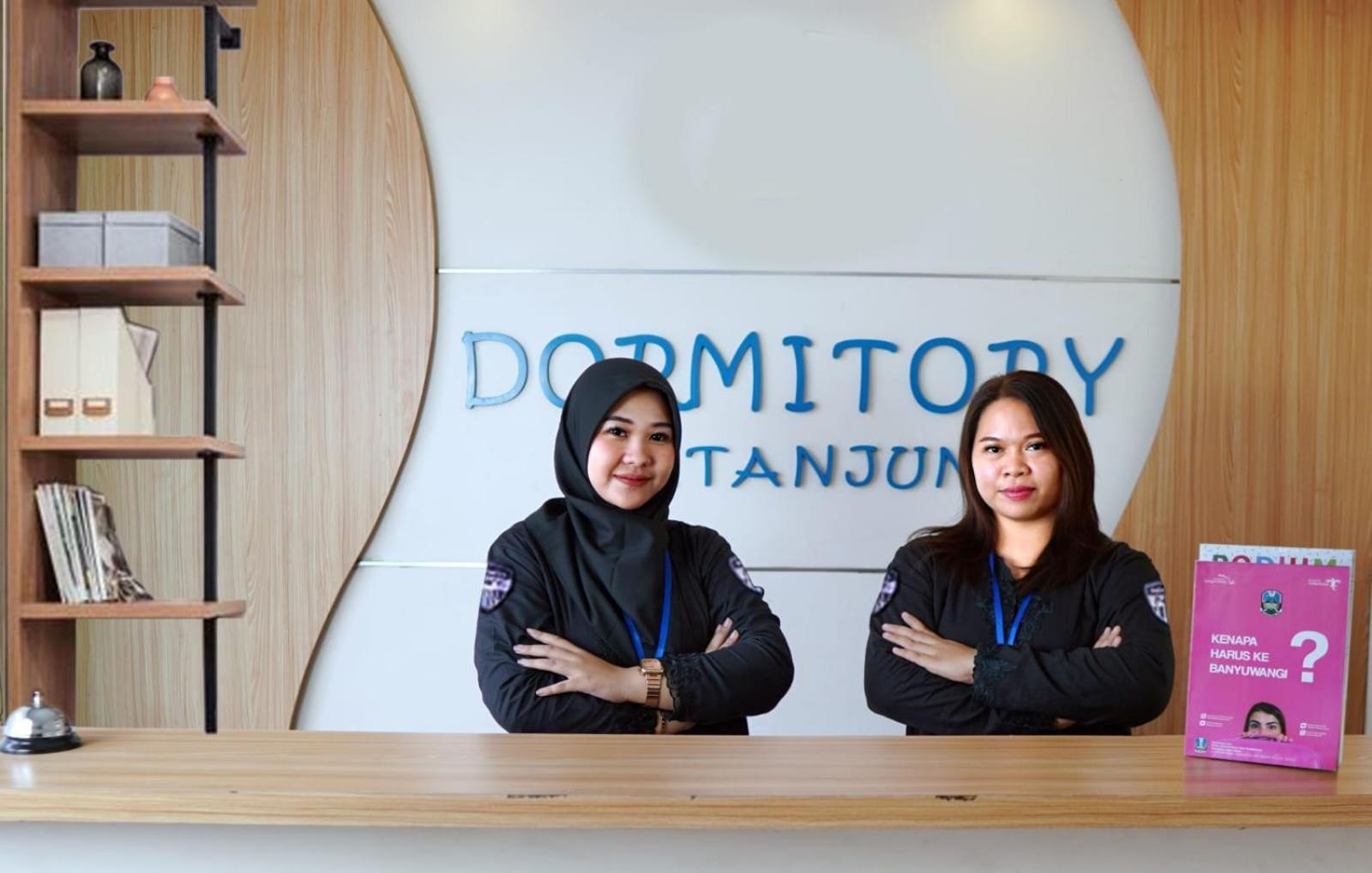Dormitory Tourism Sritanjung Banyuwangi By Gajahsora Management ภายนอก รูปภาพ