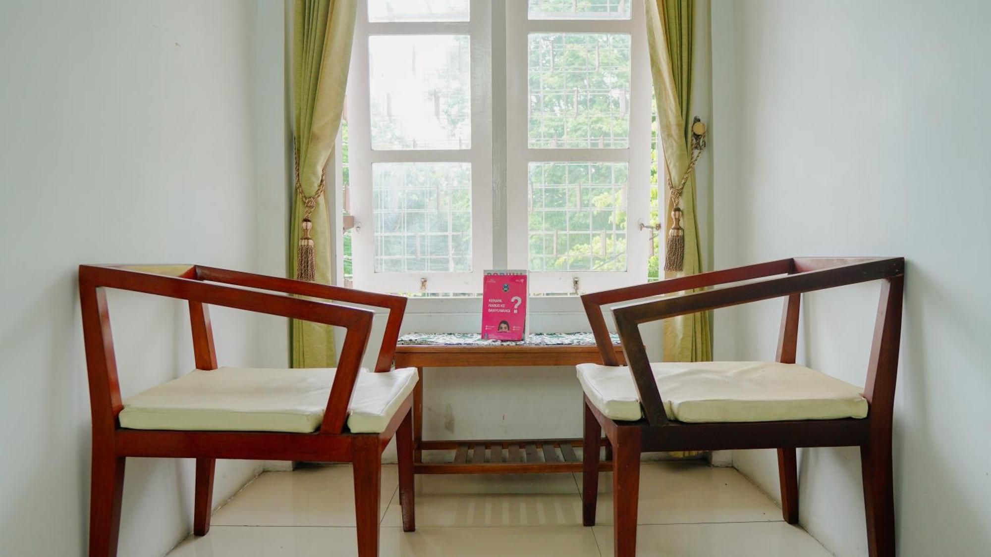 Dormitory Tourism Sritanjung Banyuwangi By Gajahsora Management ภายนอก รูปภาพ