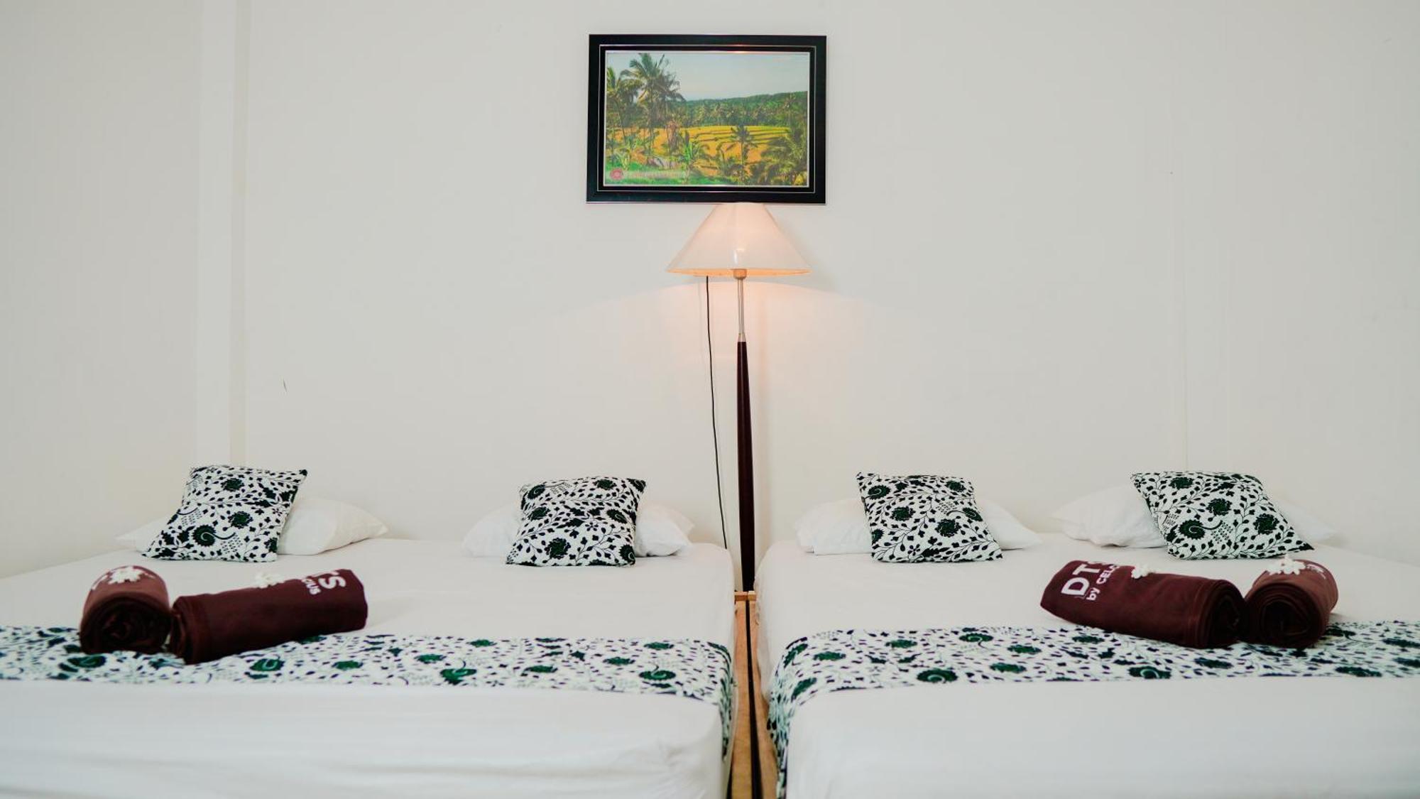 Dormitory Tourism Sritanjung Banyuwangi By Gajahsora Management ภายนอก รูปภาพ